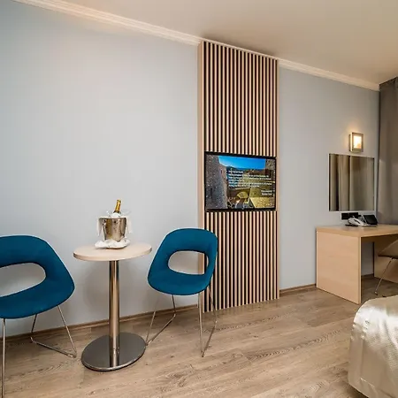 Berkeley Hotel 4*