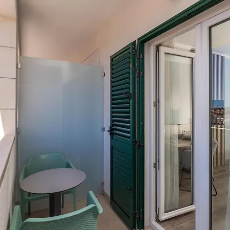 Berkeley Hotel 4*